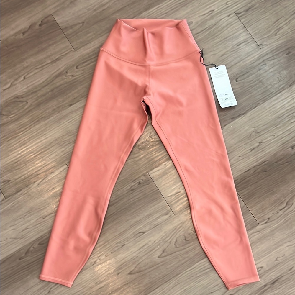 ALO Yoga 7/8 High Waist Airlift Legging- Soft Terracotta color, size XS, New Tag